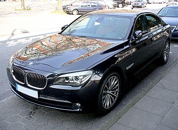 BMW 7: 3 фото