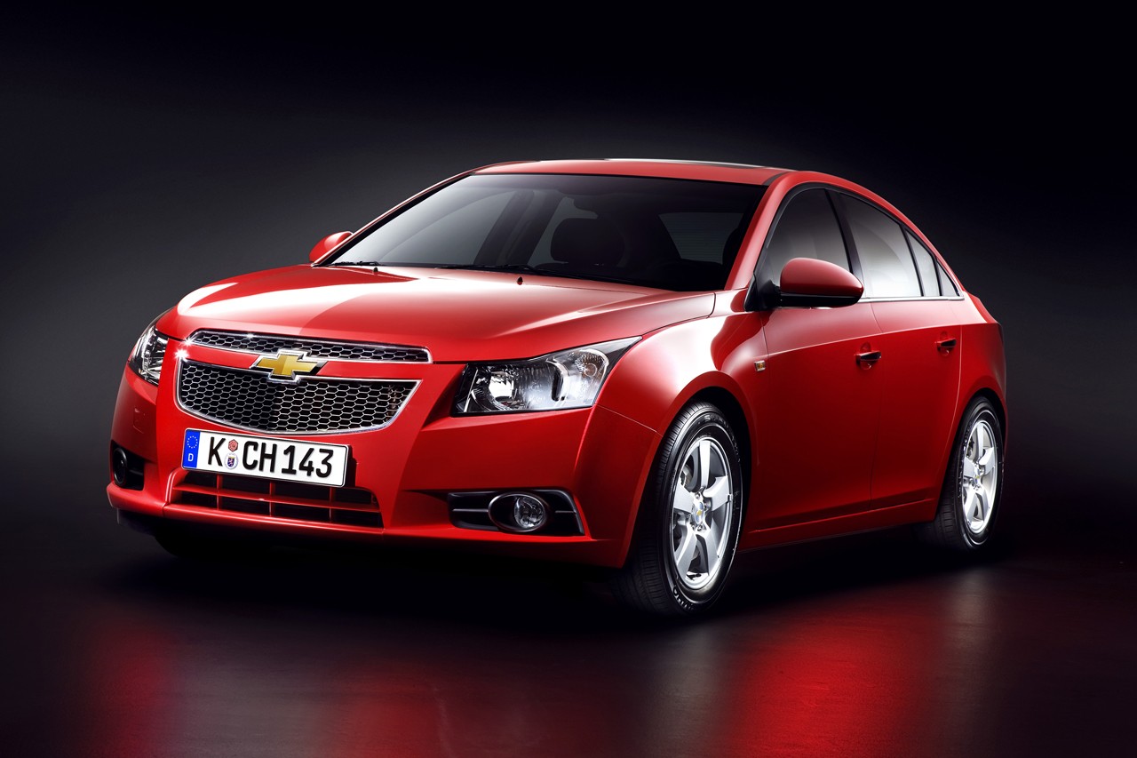 Chevrolet Cruze: 4 фото