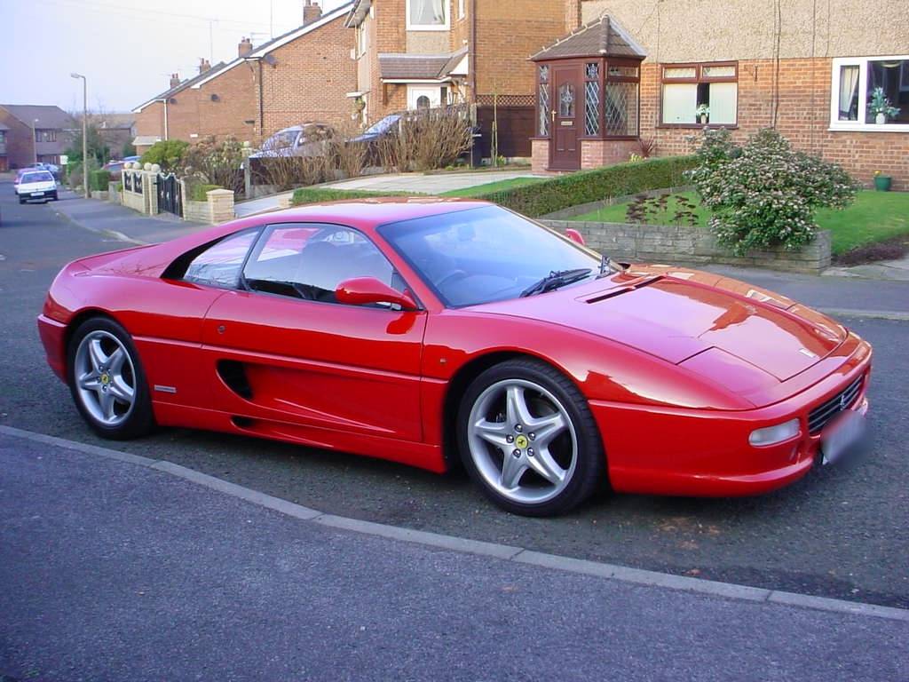 Ferrari F355: 3 фото