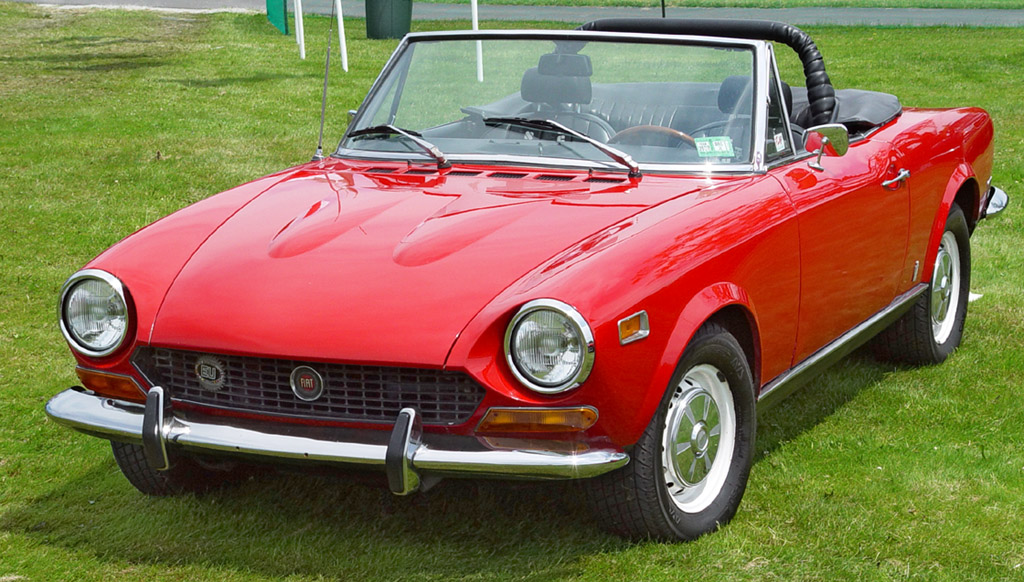 Fiat 124 Sport Spider: 1 фото