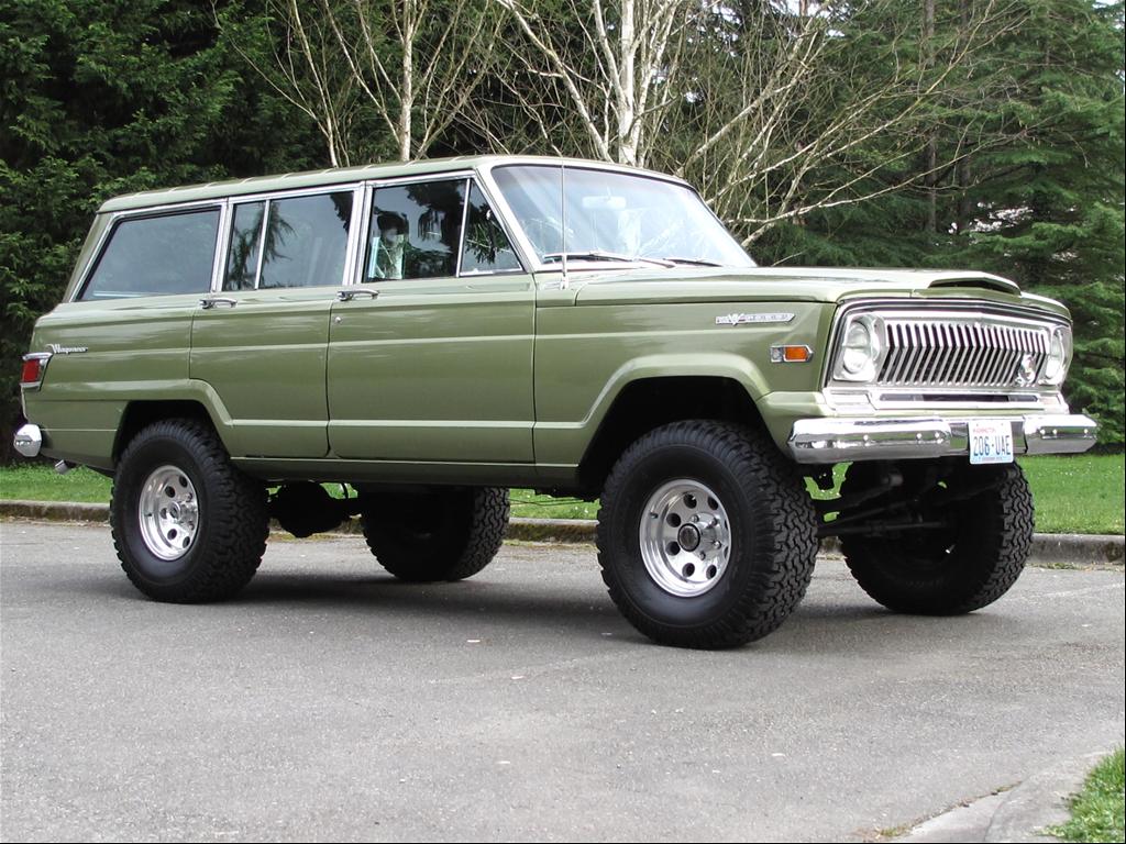 Jeep Wagoneer: 10 фото