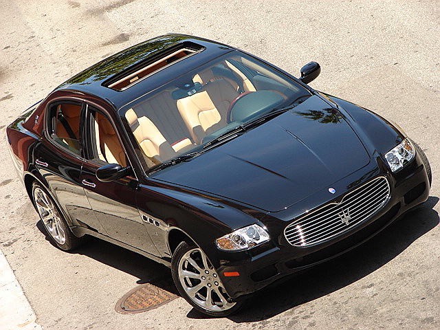 Maserati Quattroporte: 12 фото