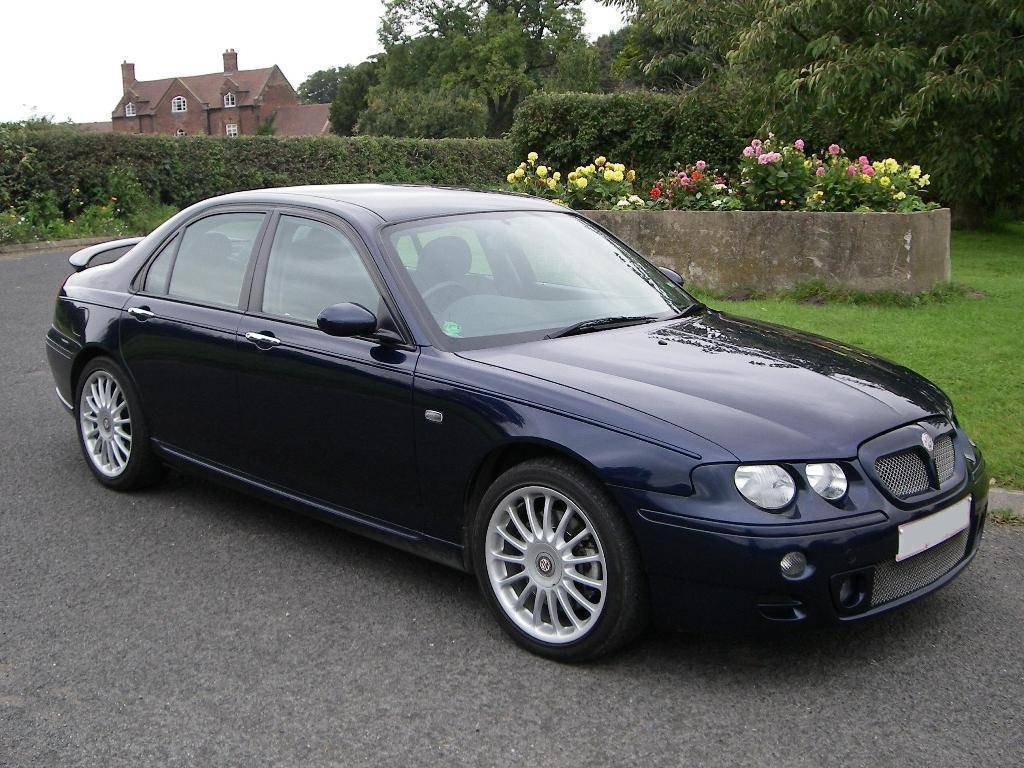 MG ZT: 5 фото