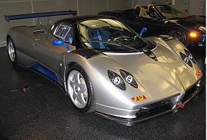 Pagani Zonda C12: 12 фото