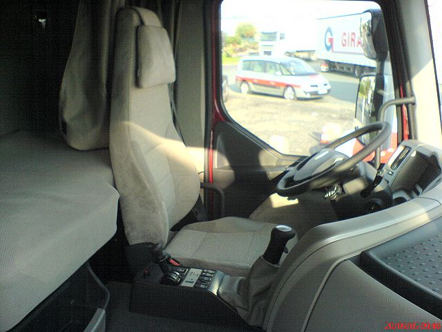 Renault Premium Route: 3 фото