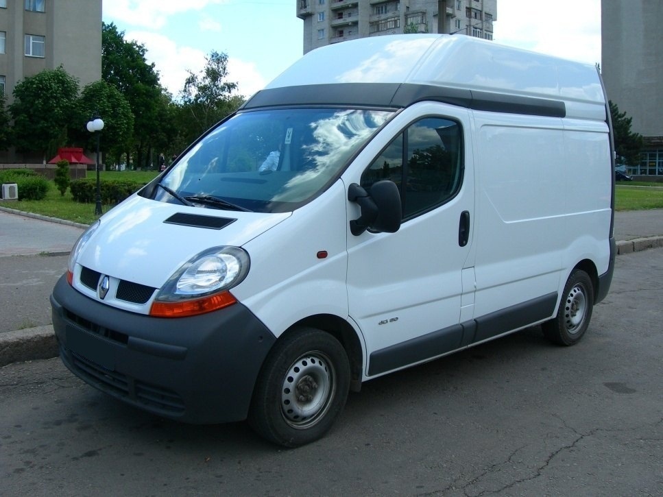 Renault Trafic: 11 фото