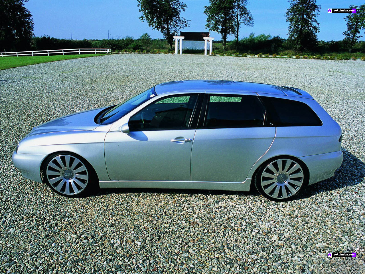 Alfa Romeo 156 Sport Wagon: 12 фото