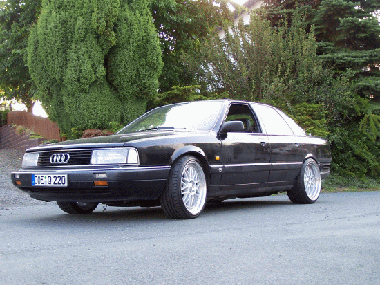 Audi 200: 2 фото