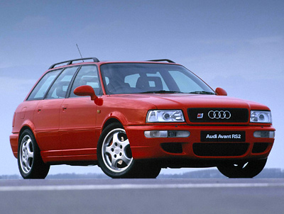 Audi S2 Avant: 11 фото