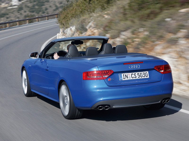 Audi S5 Cabriolet: 3 фото