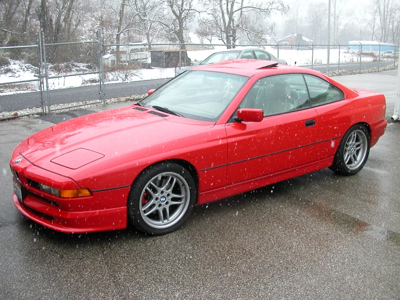 Характеристики BMW 850: 9 фото