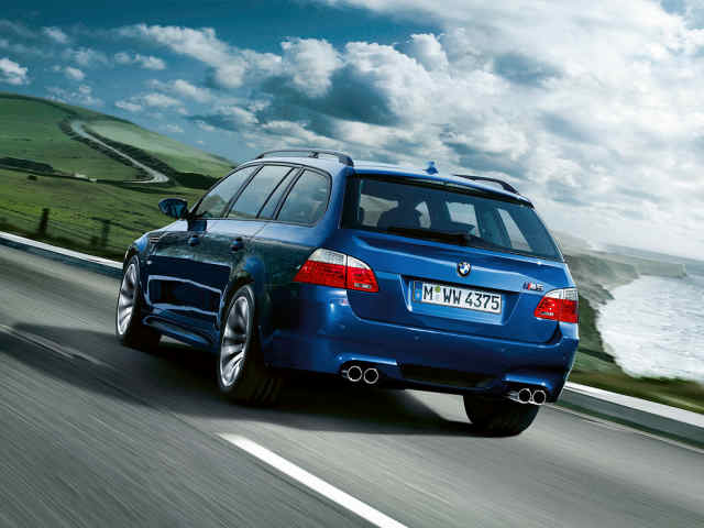 BMW M5 E61: 5 фото