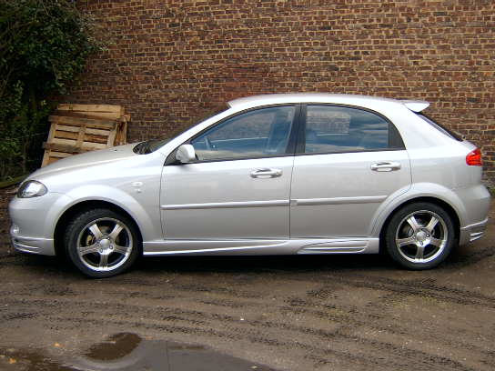 Chevrolet Lacetti: 4 фото