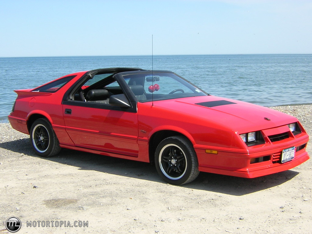 Chrysler Daytona Shelby: 8 фото