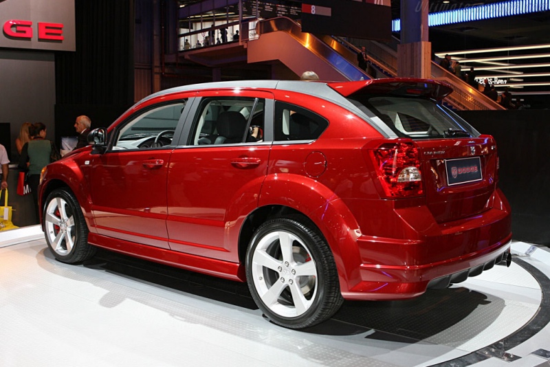 Dodge Caliber SRT: 10 фото