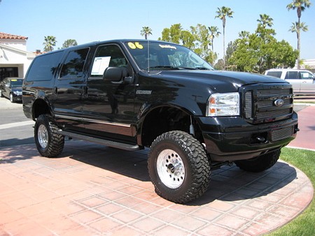 Ford Excursion: 05 фото