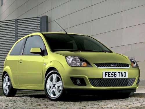 Ford Fiesta V: 12 фото