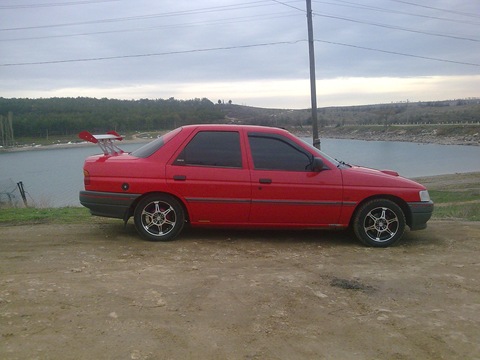 Ford Orion: 10 фото