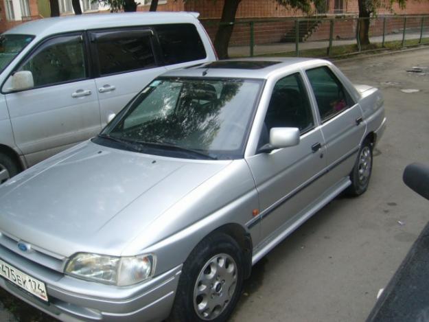 Ford Orion: 12 фото