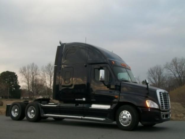 Freightliner Cascadia: 11 фото