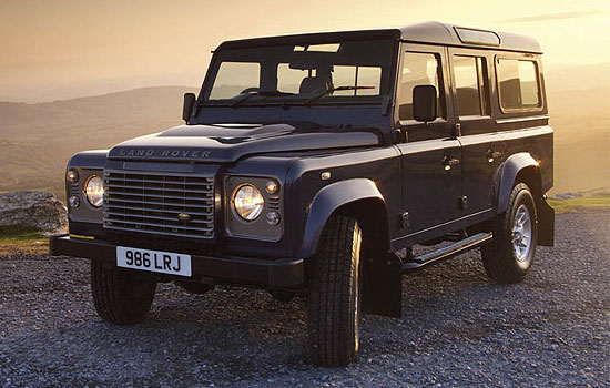 Land Rover Defender: 7 фото