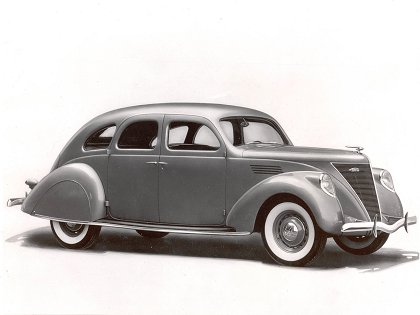 Lincoln Zephyr: 3 фото