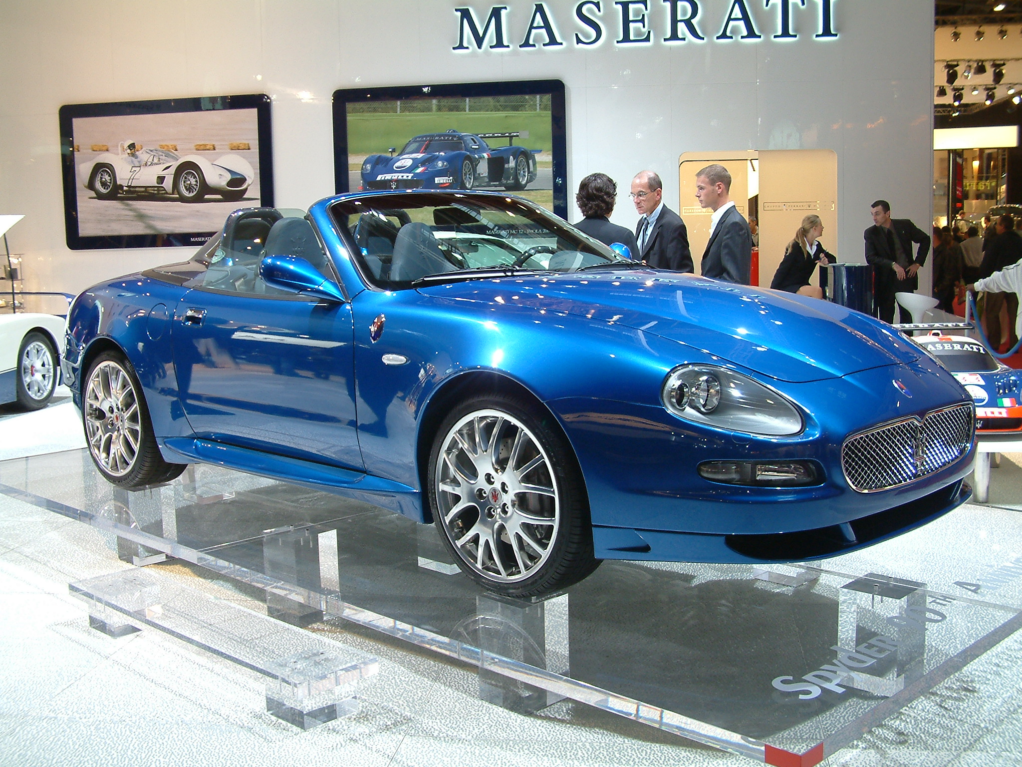 Maserati Spyder: 03 фото