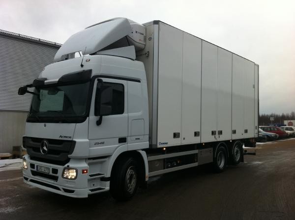 Mercedes Actros III: 5 фото