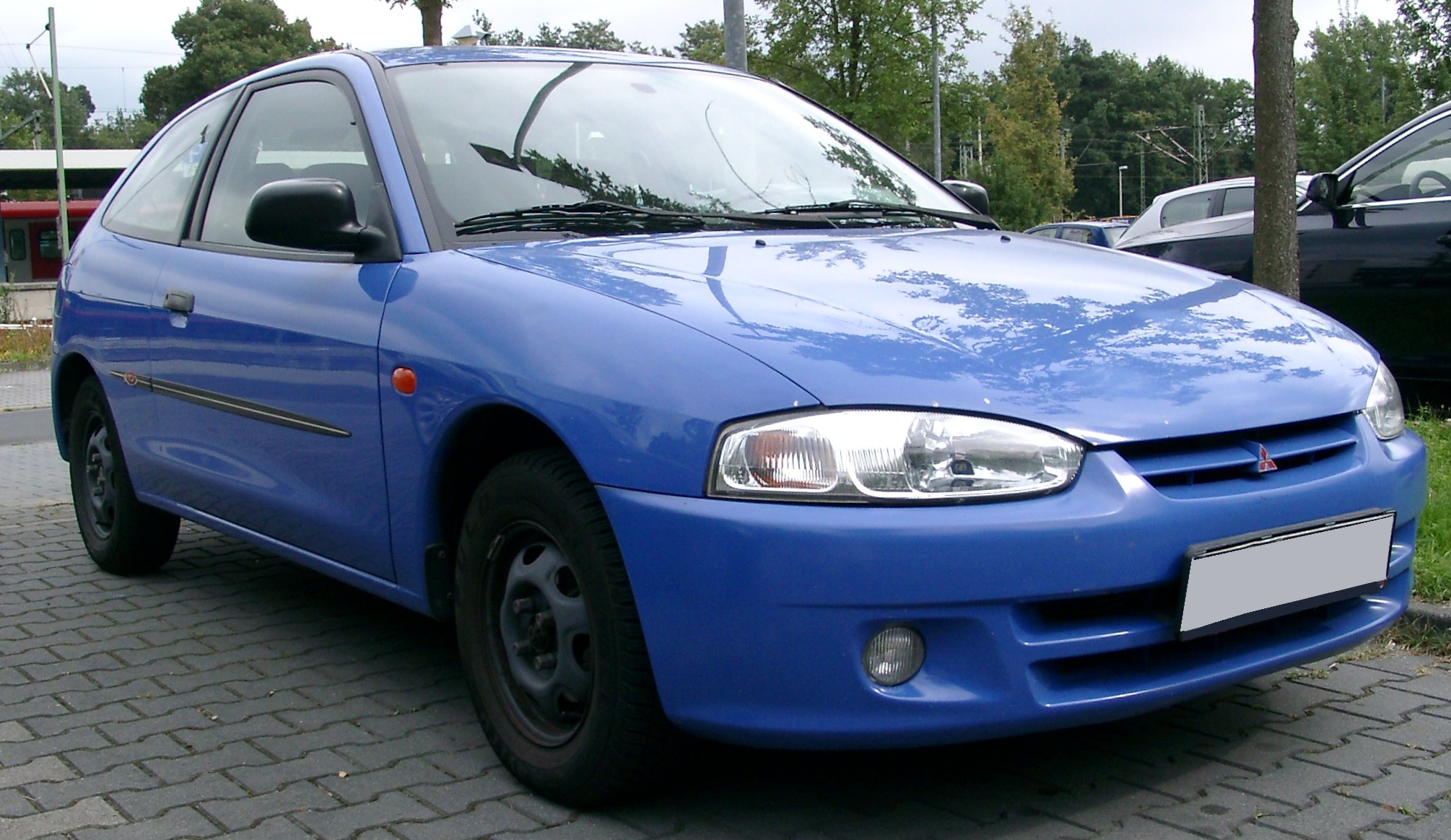 Mitsubishi Colt CJO: 4 фото