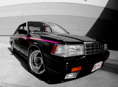 Nissan Laurel C32: 6 фото