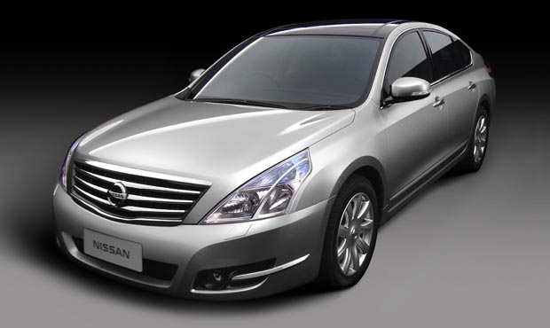 Nissan Teana: 3 фото