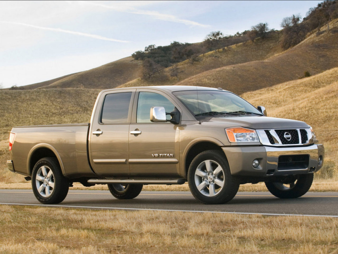 Nissan Titan: 3 фото