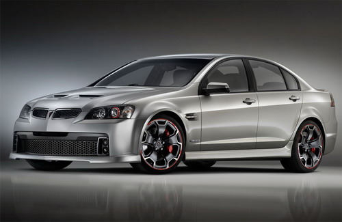 Pontiac G8: 10 фото