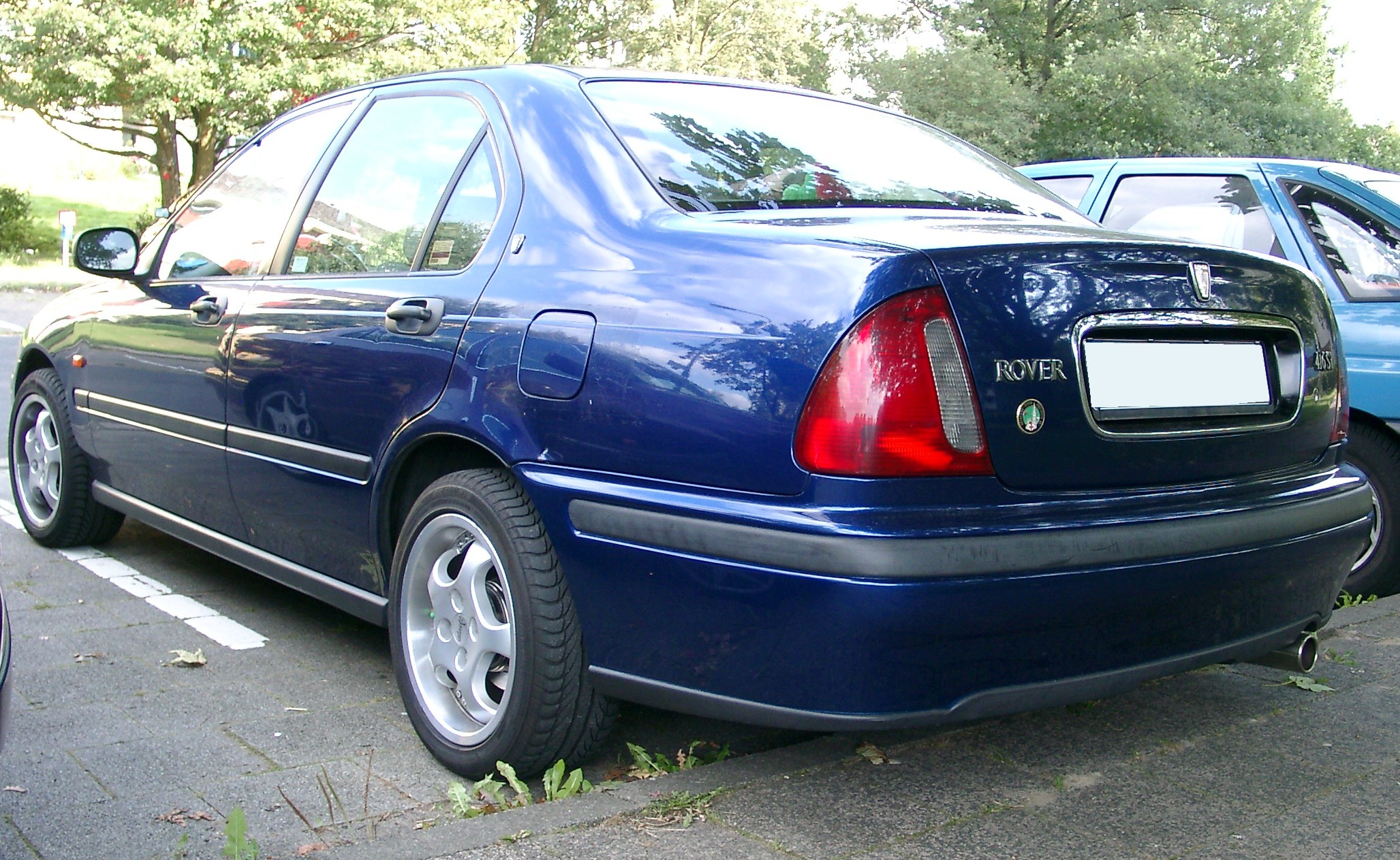 Rover 400: 7 фото