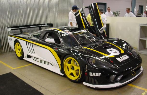 Saleen S7: 11 фото