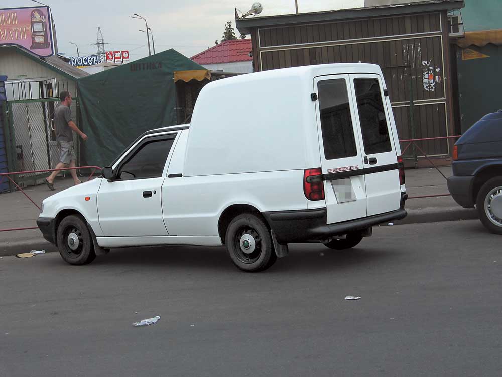 Skoda Pickup: 8 фото