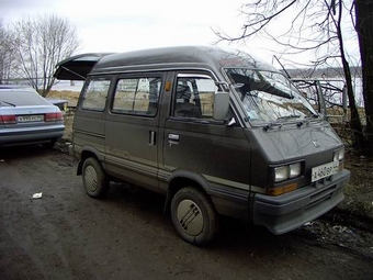 Subaru Domingo: 10 фото