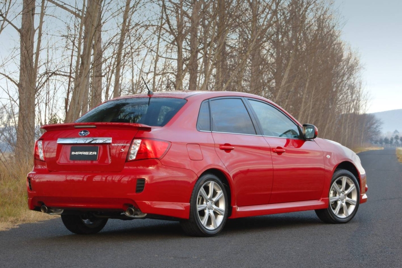 Subaru Impreza Sedan: 4 фото