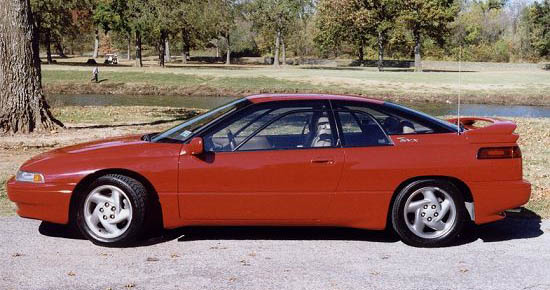 Subaru SVX: 5 фото