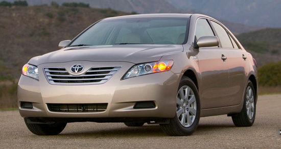 Toyota Camry: 12 фото