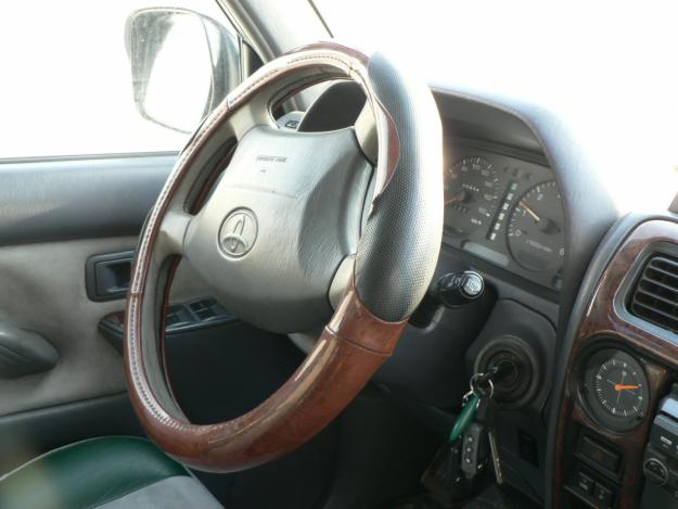 Toyota Land Cruiser Prado 90: 11 фото