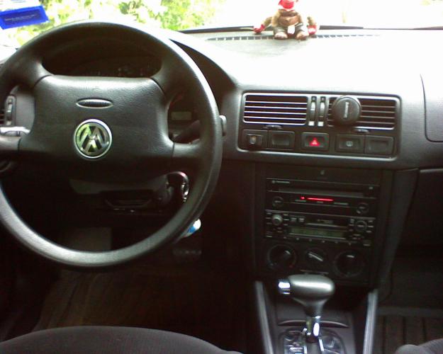 Volkswagen Jetta IV: 4 фото